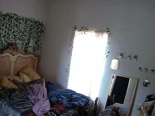 voyeurcam-hornyhostel-03
