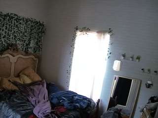 voyeurcam-hornyhostel-03