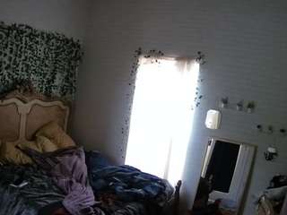 voyeurcam hornyhostel 03