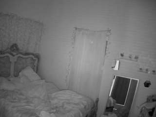 voyeurcam-hornyhostel-03