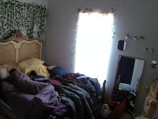voyeurcam hornyhostel 03