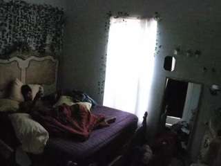 voyeurcam hornyhostel 03