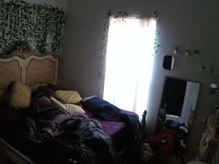voyeurcam hornyhostel 03
