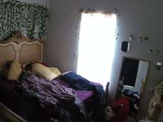 voyeurcam hornyhostel 03