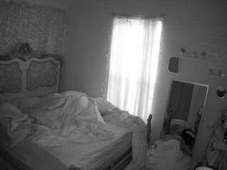 voyeurcam hornyhostel 03