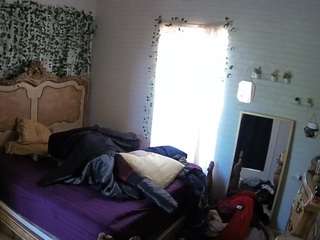 voyeurcam-hornyhostel-03