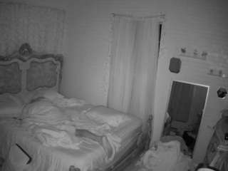 voyeurcam-hornyhostel-03