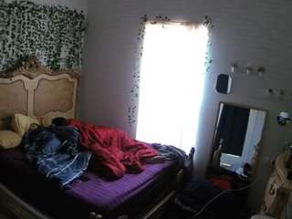 voyeurcam hornyhostel 03