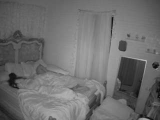 voyeurcam-hornyhostel-03