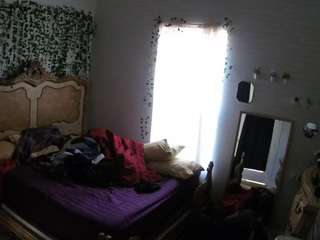 voyeurcam hornyhostel 03