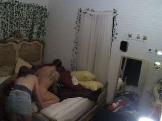 voyeurcam hornyhostel 03
