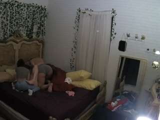 voyeurcam hornyhostel 03