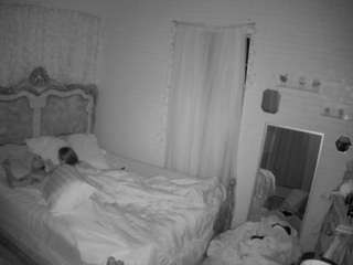 voyeurcam hornyhostel 03