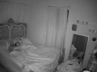 voyeurcam hornyhostel 03