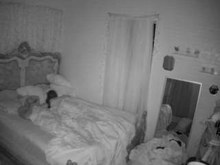 voyeurcam hornyhostel 03