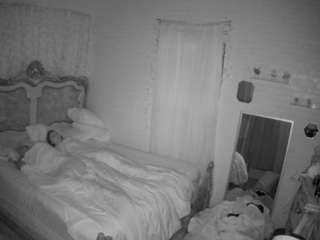 voyeurcam hornyhostel 03