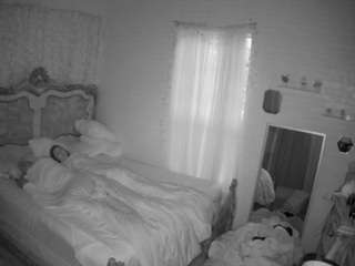 voyeurcam hornyhostel 03