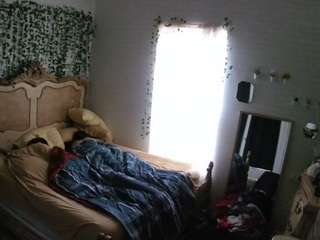 voyeurcam hornyhostel 03