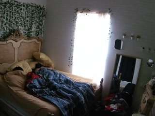voyeurcam hornyhostel 03