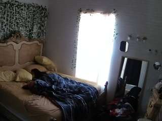 voyeurcam-hornyhostel-03