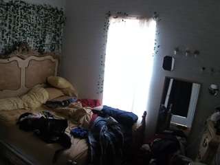 voyeurcam-hornyhostel-03