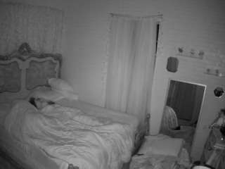 voyeurcam hornyhostel 03