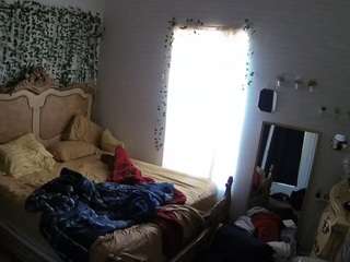 voyeurcam hornyhostel 03