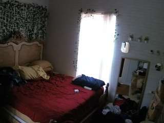 voyeurcam hornyhostel 03