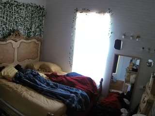 voyeurcam hornyhostel 03