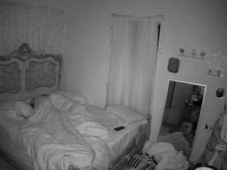 voyeurcam hornyhostel 03