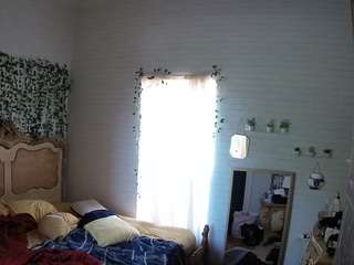 voyeurcam-hornyhostel-03