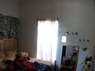 voyeurcam-hornyhostel-03