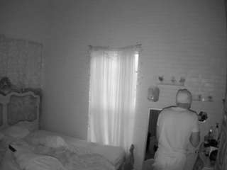voyeurcam-hornyhoste... webcam