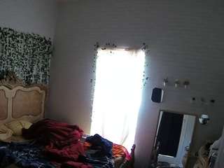 voyeurcam-hornyhostel-03