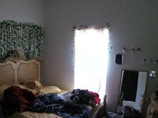 voyeurcam-hornyhostel-03