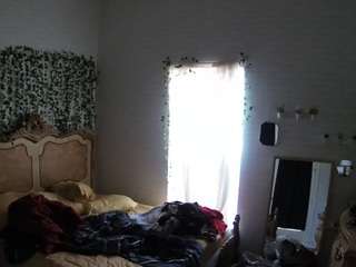 voyeurcam-hornyhostel-03