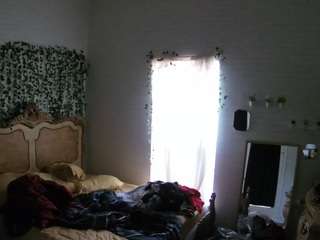 voyeurcam-hornyhostel-03