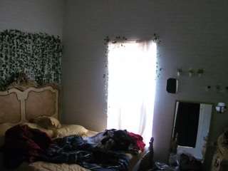 voyeurcam-hornyhostel-03