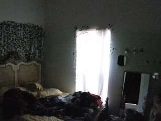 voyeurcam-hornyhostel-03