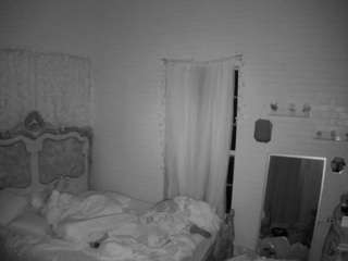 voyeurcam-hornyhostel-03