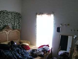 voyeurcam-hornyhostel-03