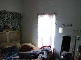 voyeurcam-hornyhostel-03