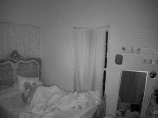 voyeurcam-hornyhostel-03