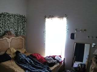 voyeurcam-hornyhostel-03