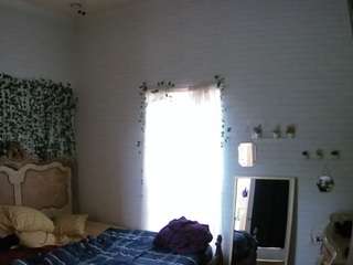 voyeurcam-hornyhostel-03