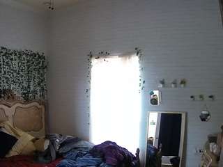 voyeurcam-hornyhostel-03