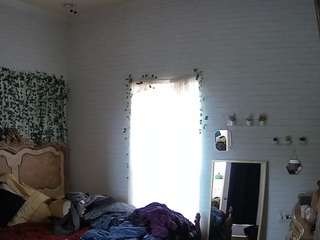 voyeurcam-hornyhostel-03