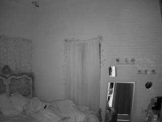 voyeurcam-hornyhostel-03 camsoda
