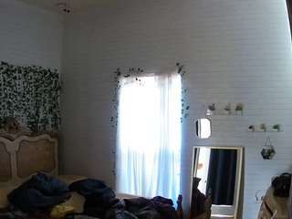 voyeurcam-hornyhostel-03
