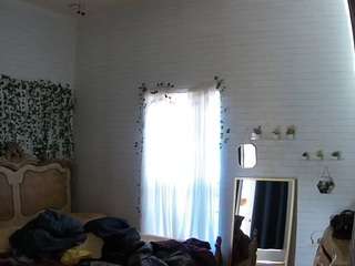 voyeurcam-hornyhostel-03